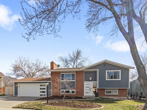 852 E Dusty Rock Pl, Sandy, UT, 84094-5307 | Card Image