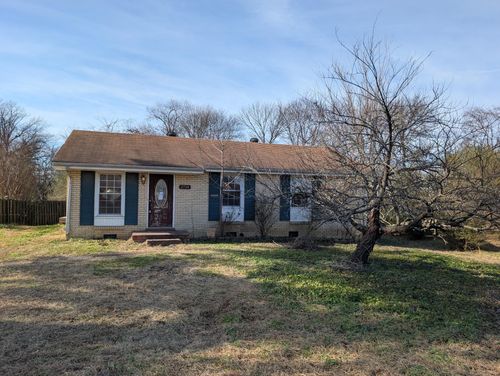 2724 Ann Dr, Clarksville, TN, 37040 | Card Image