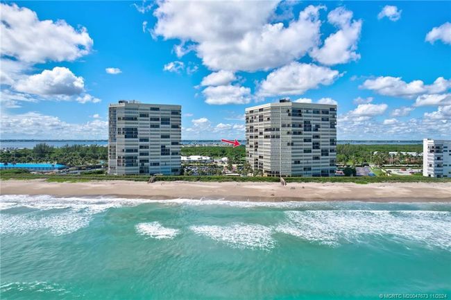 APT-206 - 9550 Ocean Dr, Condo with 3 bedrooms, 2 bathrooms and null parking in Jensen Beach FL | Image 34