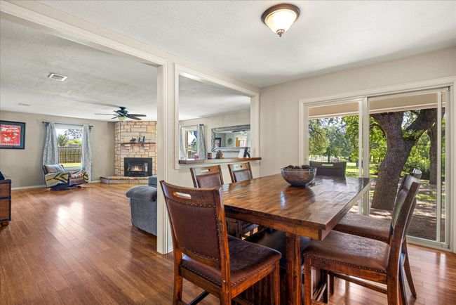 111 Encino Springs Ln, House other with 3 bedrooms, 2 bathrooms and null parking in Weatherford TX | Image 28