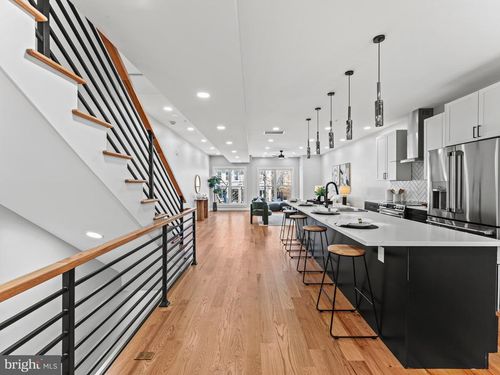 2-4320 7th St Nw, WASHINGTON, DC, 20011-7208 | Card Image