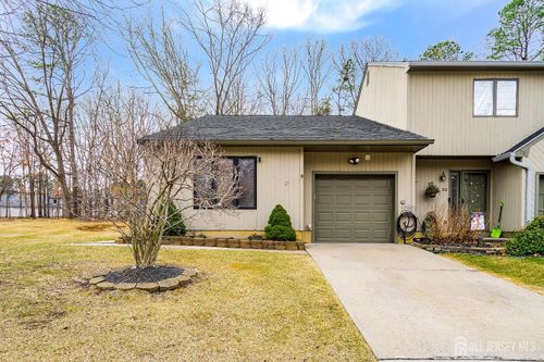 25 Carmel Ct, Old Bridge, NJ, 08857-3064 | Card Image