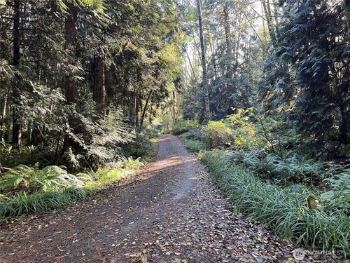 5249 Fallen Leaf Ln, Langley, WA, 98260-8719 | Card Image