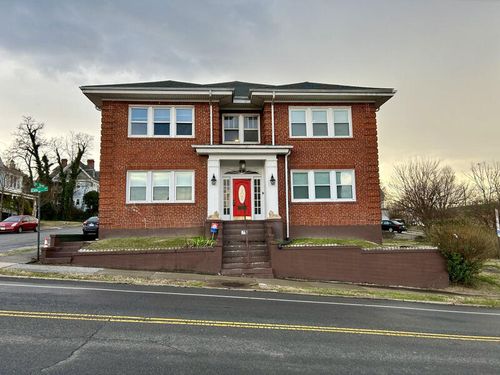 apt-b2-202 Elm Ave Sw, Roanoke, VA, 24016-4137 | Card Image