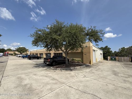 suite-a-4-600-sf-746 North Drive, Melbourne, FL, 32934 | Card Image