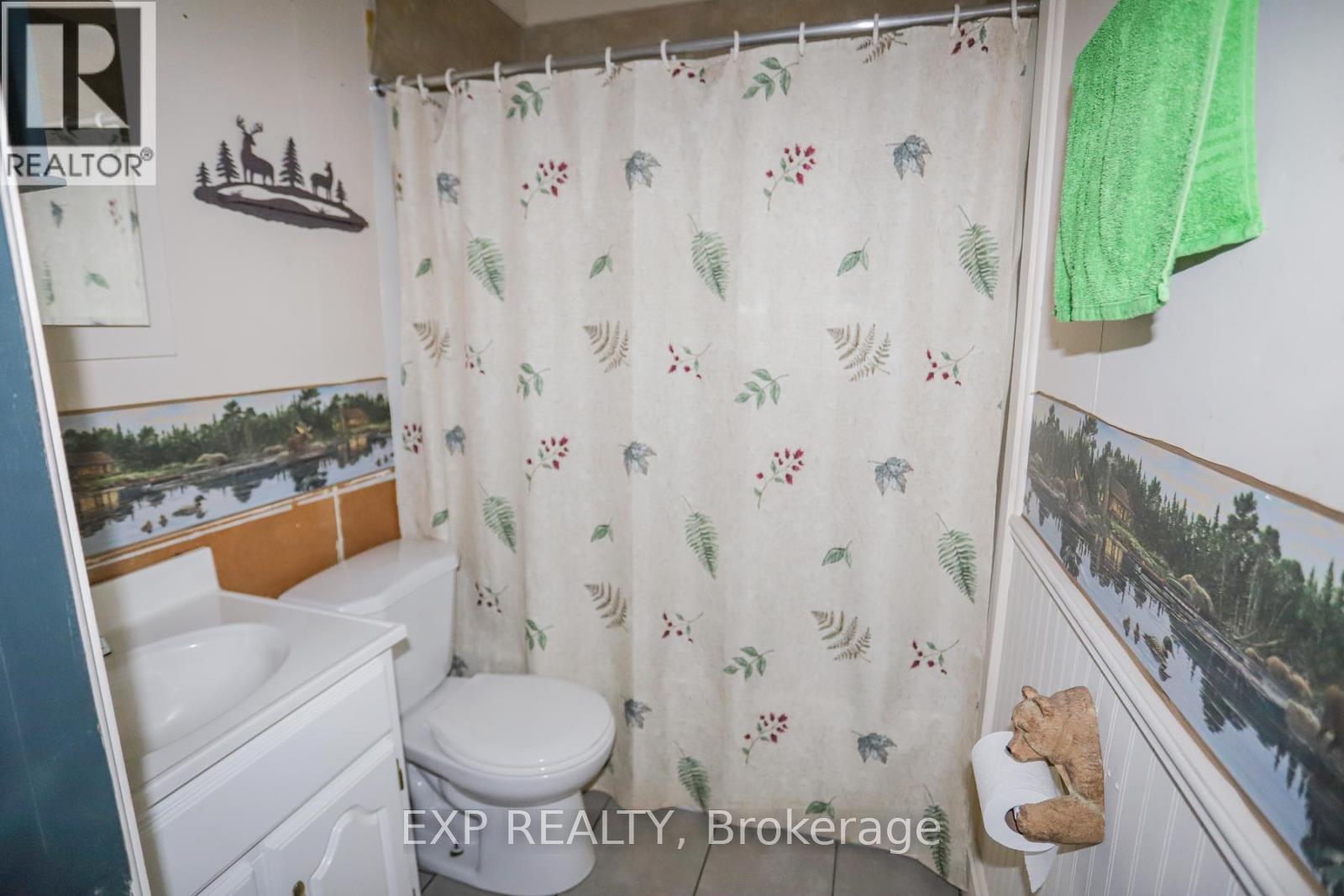 Residential in Algoma Remote Area 5