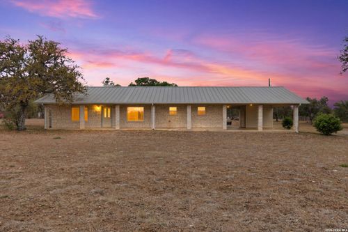 429 Booth Dr, San Marcos, TX, 78666-9454 | Card Image