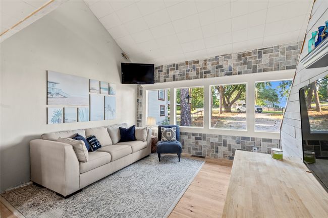 Guest house living room and large windows make it bright and cozy | Image 14
