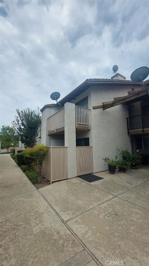 unit-e14-901 Golden Springs Dr, Diamond Bar, CA, 91765-4244 | Card Image