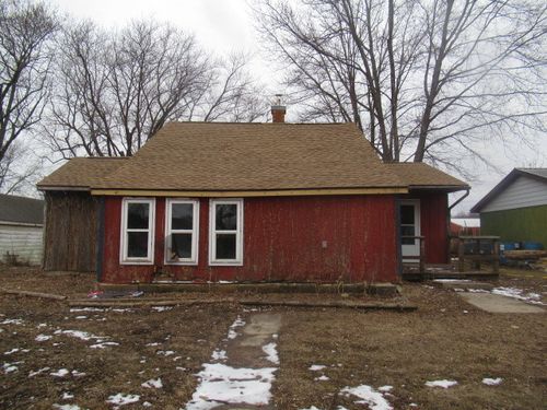 113 N Spring St, FRANKLIN GROVE, IL, 61031-7702 | Card Image