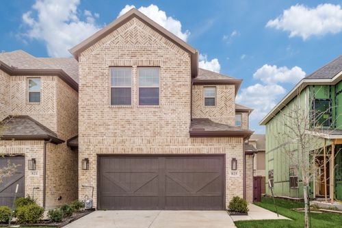 825 Heart Reef Rd, Plano, TX, 75075-1045 | Card Image