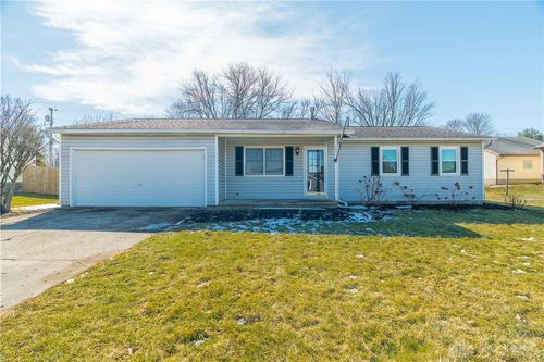 227 E Walnut St, Saint Paris, OH, 43072-7720 | Card Image