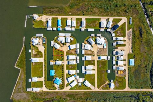 58 Manilla Village Ct, Grand Isle, LA, 70358-9604 | Card Image