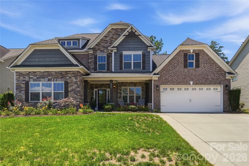 2827 Donegal Dr, Kannapolis, NC, 28081-6454 | Card Image