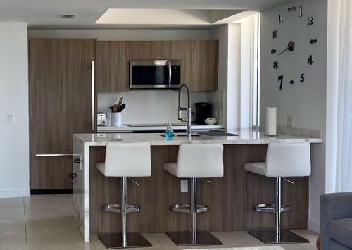 415-401 N Birch Rd, Fort Lauderdale, FL, 33304-4252 | Card Image