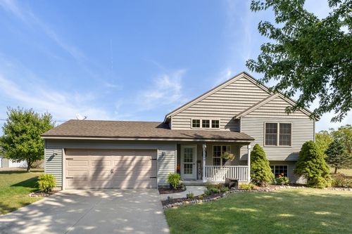 11900 Shaner Ave Ne, Cedar Springs, MI, 49319-8554 | Card Image