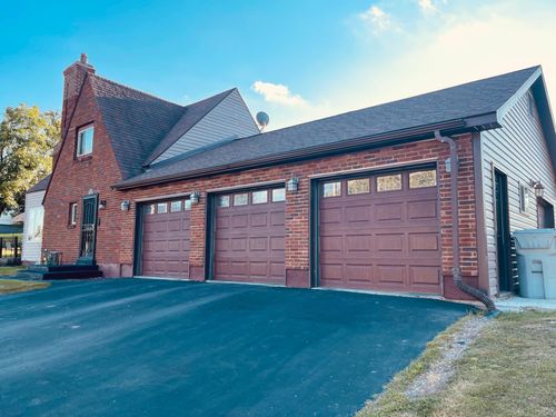 419 5th Ave Nw, Chisholm, MN, 55719-1529 | Card Image