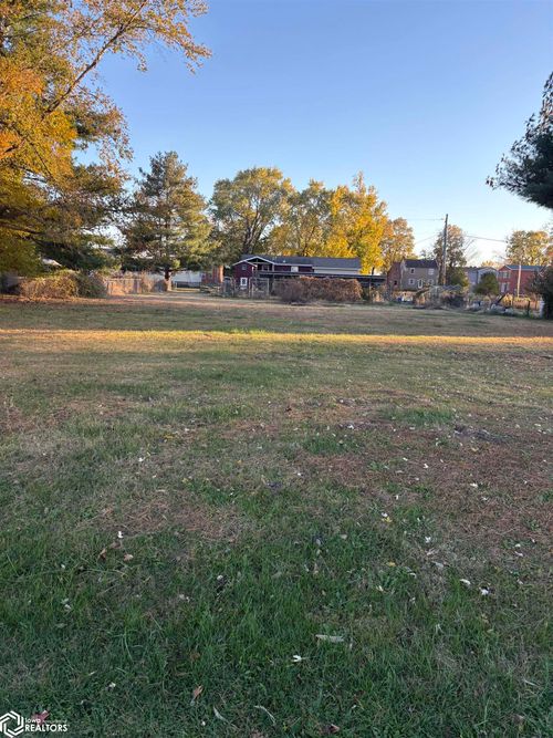 Lot 11 Young St, Nauvoo, IL, 62354 | Card Image