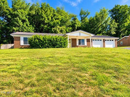 183 Claremont Cir, Bristol, VA, 24201-2100 | Card Image