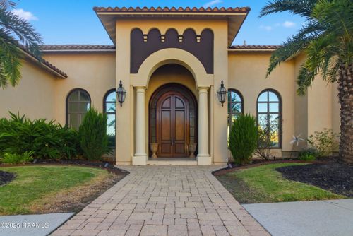 601 Montauban Dr, Lafayette, LA, 70507-3256 | Card Image