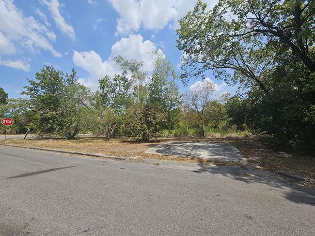 3206 Mcilhenny St, Home with 0 bedrooms, 0 bathrooms and null parking in Houston TX | Image 4