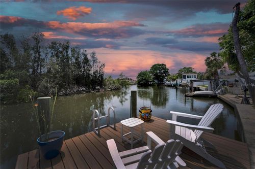 8702 Driftwood Dr, TAMPA, FL, 33615-4414 | Card Image