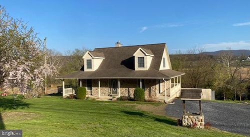 5990 Us Highway 522 S, MC VEYTOWN, PA, 17051-7439 | Card Image