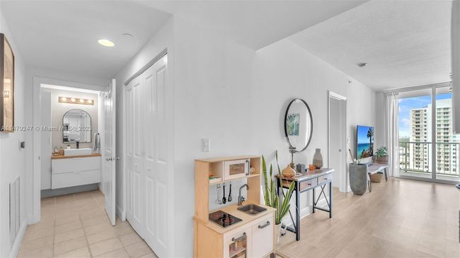 APT-1307 - 1250 Miami Ave, Condo with 1 bedrooms, 2 bathrooms and null parking in Miami FL | Image 19