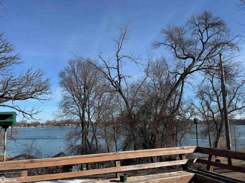 15398 Bittersweet Ave, Ventura, IA, 50482-8967 | Card Image