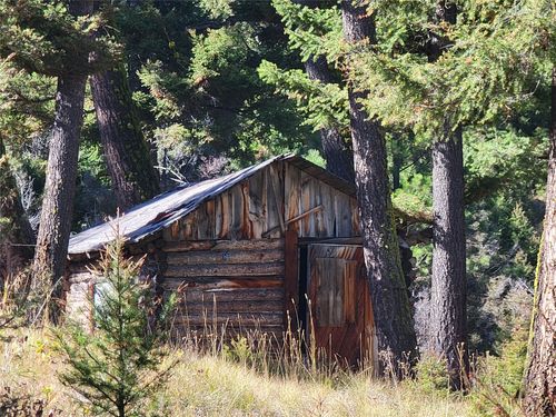 323 Trails End Ln, Helmville, MT, 59843 | Card Image