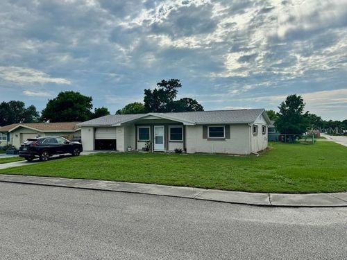3719 Warbler Dr, NEW PORT RICHEY, FL, 34652-6465 | Card Image
