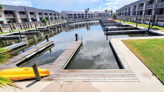 2004 Bayhouse Dr, Condo with 3 bedrooms, 3 bathrooms and null parking in Rockport TX | Image 15