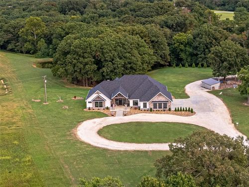 12188 Bedrock Ln, Bentonville, AR, 72712-8043 | Card Image