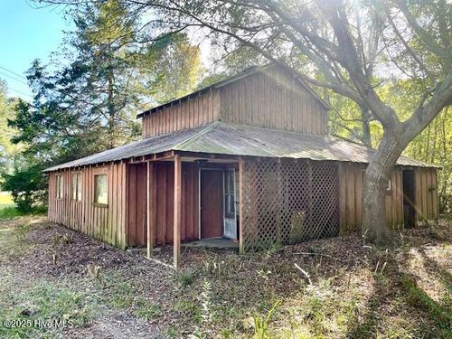 15205 Us Highway 701 N, Garland, NC, 28441-9616 | Card Image