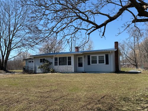40 Lake View Drive, Rockland, ME, 04841 | Card Image