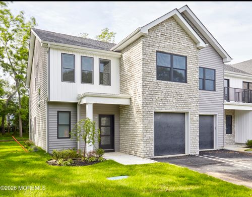 28 Colfax St, Toms River, NJ, 08753-6514 | Card Image