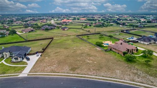 5514 Kitty Hawk Dr, Corpus Christi, TX, 78414-4193 | Card Image