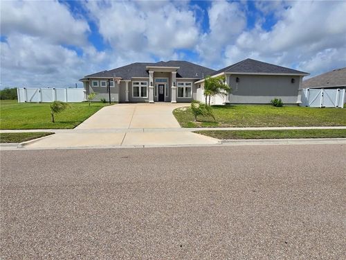 2125 Sera St, Corpus Christi, TX, 78418-3027 | Card Image