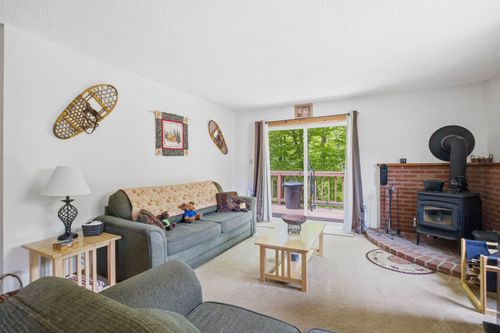 16-9 Notchview Ln, Lincoln, NH, 03251-4283 | Card Image
