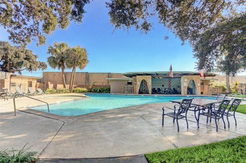 4053 Breakwood Dr, Houston, TX, 77025-4035 | Card Image