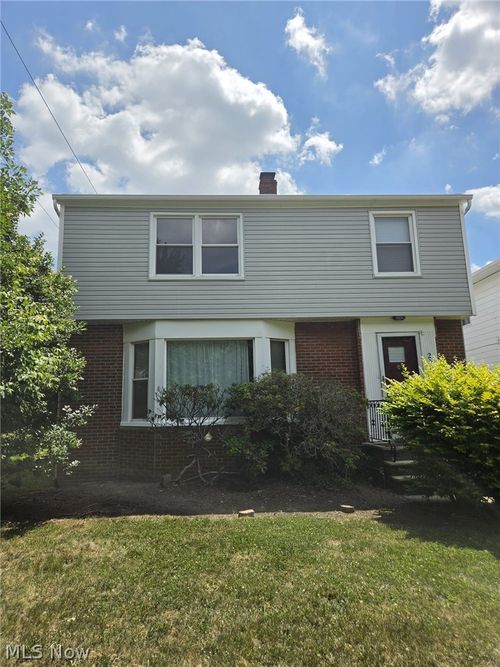2413 Elmdale Rd, University Heights, OH, 44118-4646 | Card Image