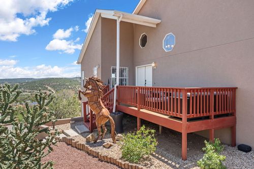 75 Matterhorn Dr, Cedar Crest, NM, 87008-9702 | Card Image