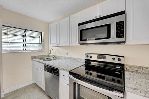 apt-924-1256 S Military Trl, Deerfield Beach, FL, 33442-7664 | Card Image