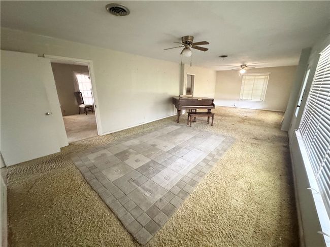 1223 W 3 Rd St, House other with 3 bedrooms, 2 bathrooms and null parking in Alice TX | Image 4