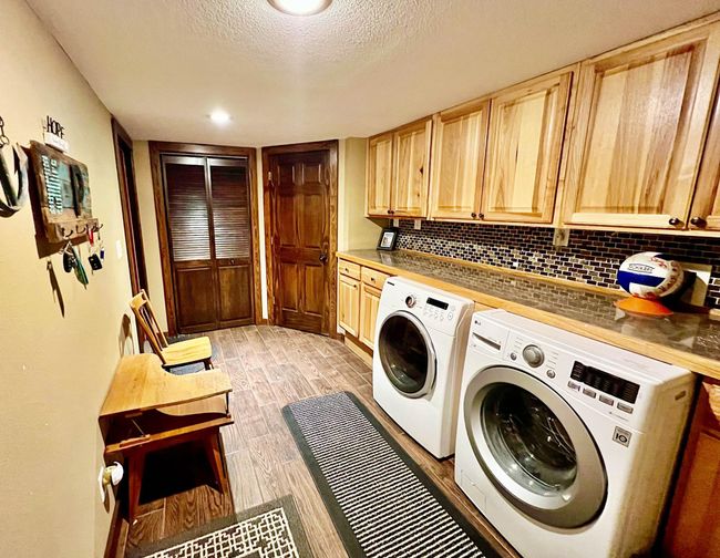 Laundry Room Lower level 2.jpg | Image 25