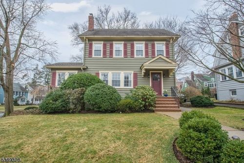 2 Inness Pl, Glen Ridge, NJ, 07028-1604 | Card Image