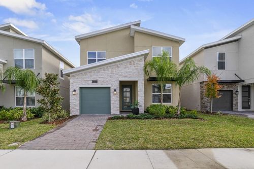 9227 Sommerset Hills Dr, DAVENPORT, FL, 33896 | Card Image