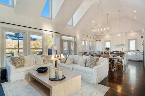 7314 Dug Hill Rd, Bon Aqua, TN, 37025-9615 | Card Image