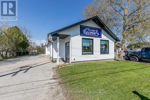 3-14 High St, Georgina, ON, L0E1R0 | Card Image