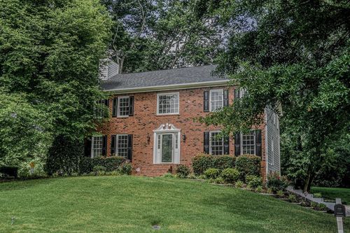 2451 Meadowglen Trl, Snellville, GA, 30078-2275 | Card Image